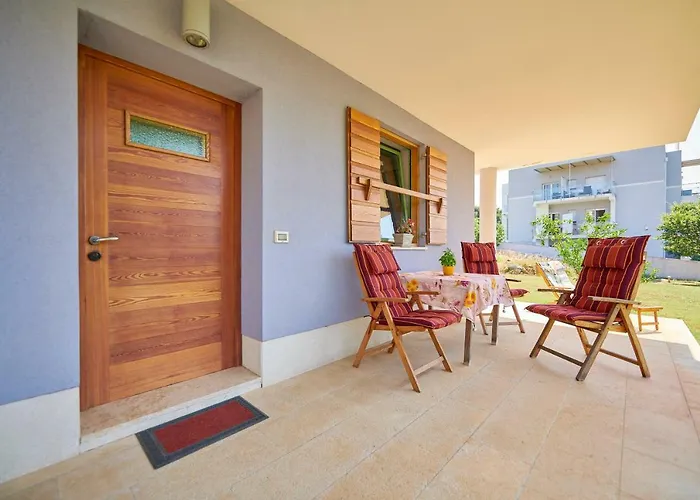Villa Giardina Apartments