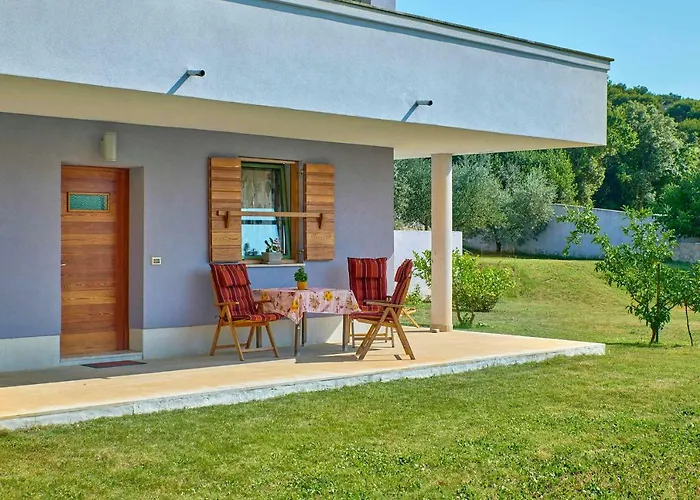Villa Giardina Apartments
